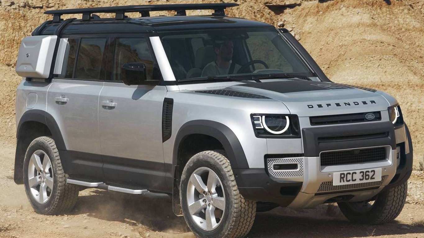 A customer may report that the High Voltage (HV) battery will not charge when the charging cable is connected to the vehicle.