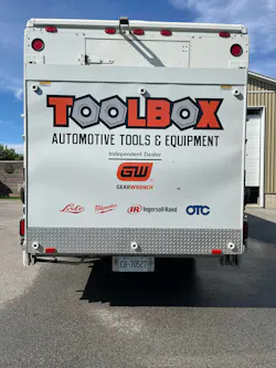 Rowaan and Toolbox Inc. embrace their identity as independents. Rowaan and Toolbox Inc. embrace their identity as independents.