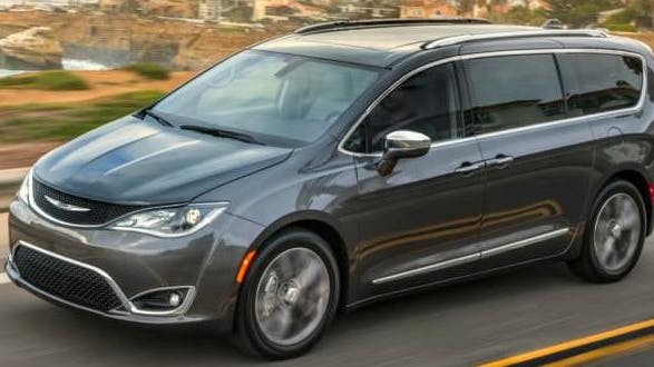 Replace the right rear coil spring using P/N 6823103AA.