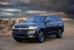 2025_lincoln_navigator_black_label_1 2025_lincoln_navigator_black_label_1