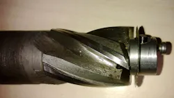 A close view of a cutter with the chiplocking arrangement A close view of a cutter with the chiplocking arrangement