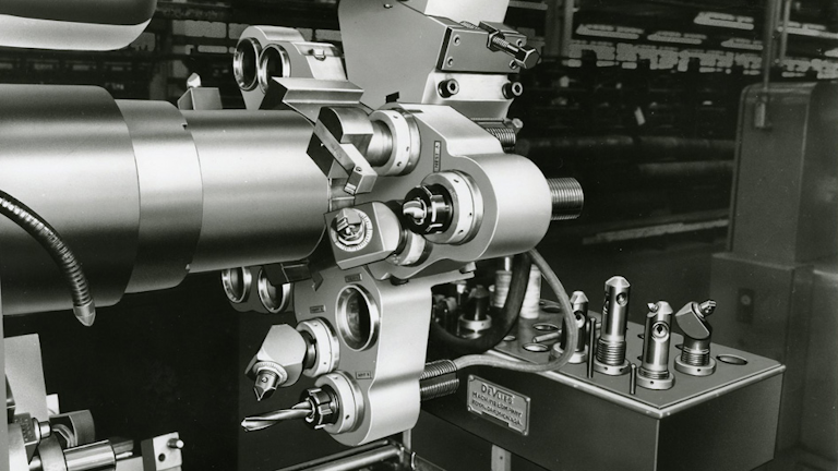 Describe multi slot cutting on milling machine by indexing system Describe multi slot cutting on milling machine by indexing system