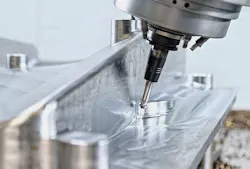 The geometry of the TENDO Slim 4ax matches up with the geometry of the heat shrinking toolholders, so existing mountings can be replaced without reprogramming. The geometry of the TENDO Slim 4ax matches up with the geometry of the heat shrinking toolholders, so existing mountings can be replaced without reprogramming.