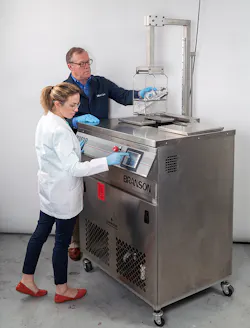 By following suggested cleaning and conversion protocols, companies can make a seamless solvent transition while safeguarding their vapor degreaser. By following suggested cleaning and conversion protocols, companies can make a seamless solvent transition while safeguarding their vapor degreaser.