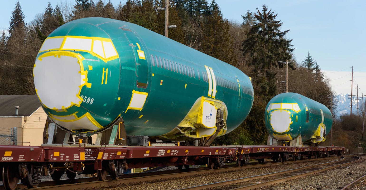 Boeing 737 aircraft fuselage shipment on BNSF train from Spirit AeroSystems.