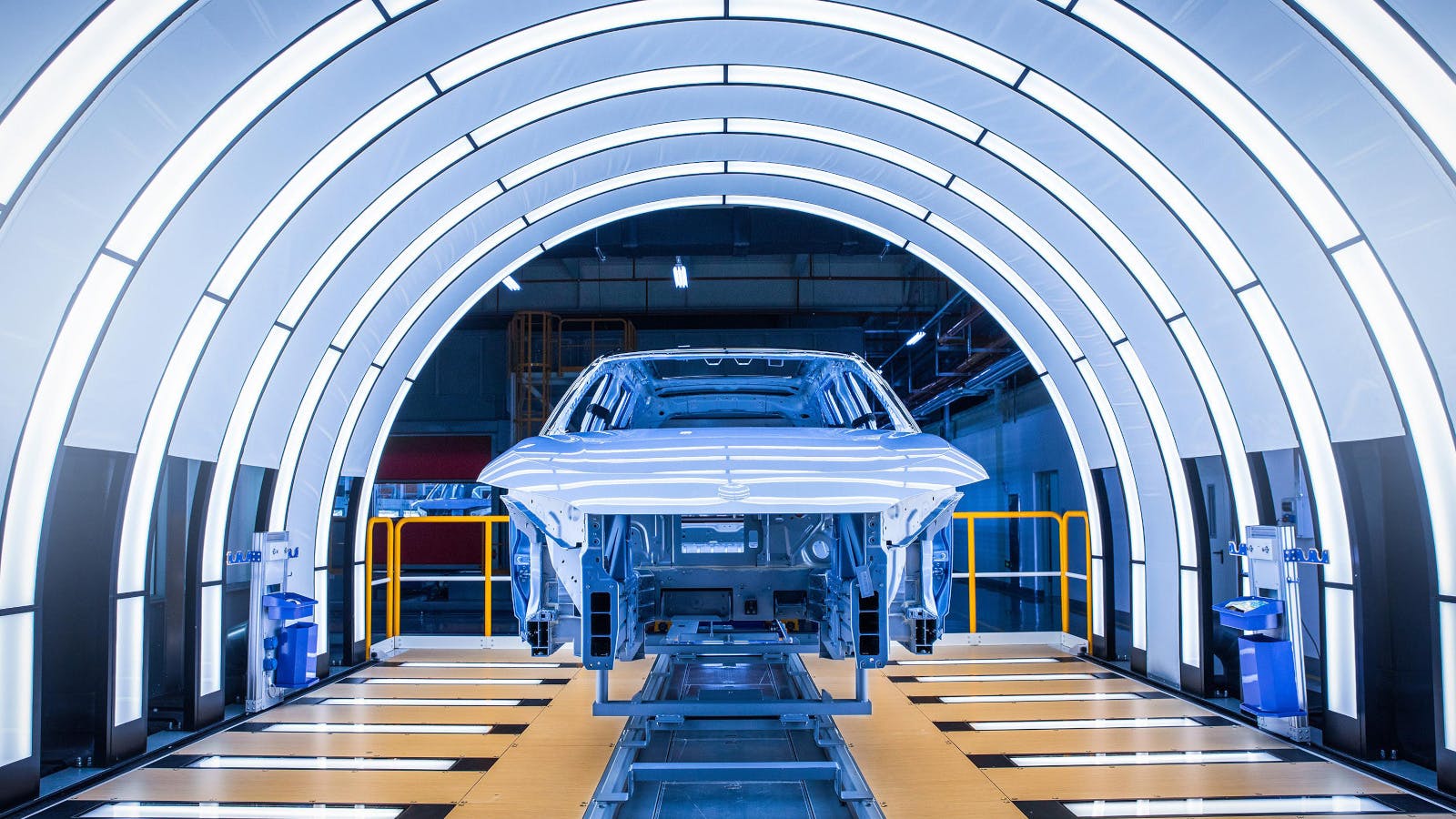 68ed656fb1a24d6b35f5ffda P203 25 Nio Es8 Basf Coatings Solutions