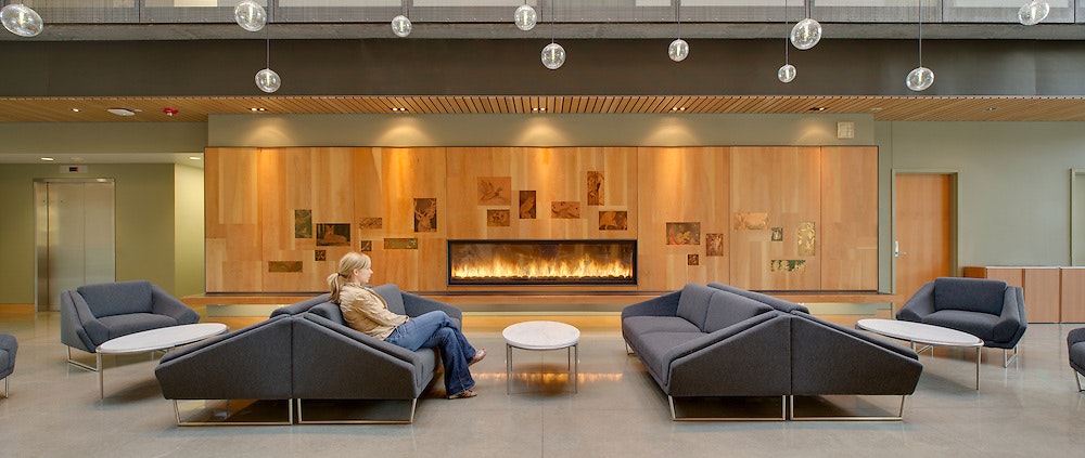 1656023291133 Roseburg