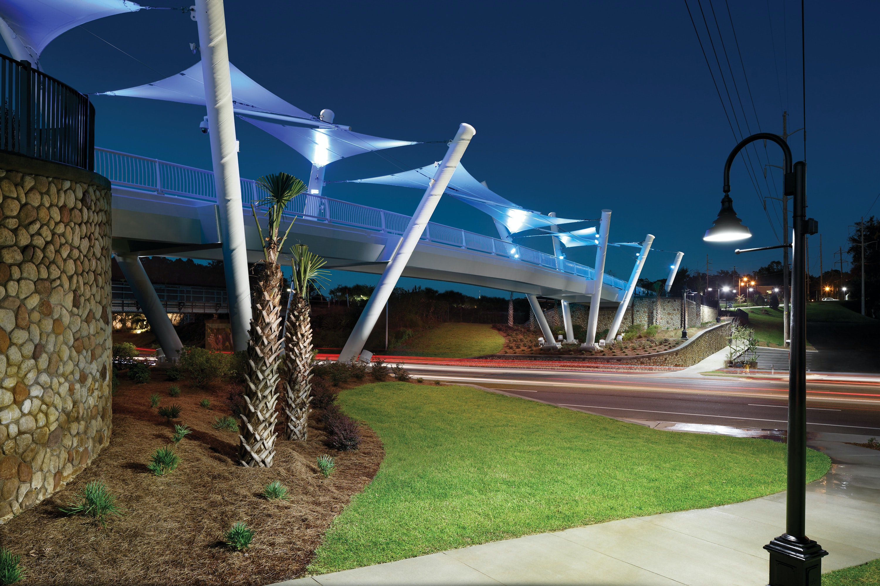 1656089321050 2003apfeajc05b