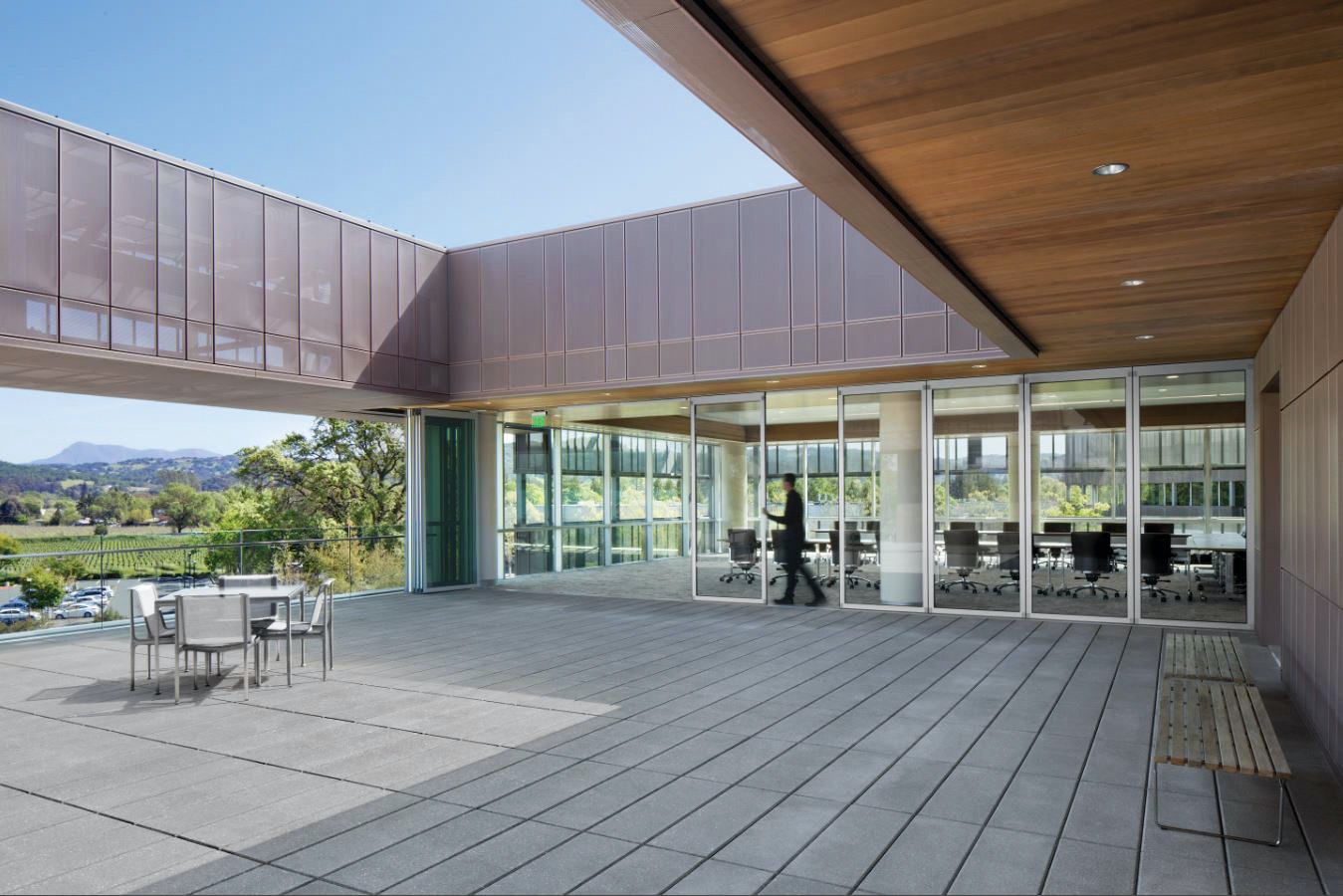 1656090087857 1904aptrlmz03e