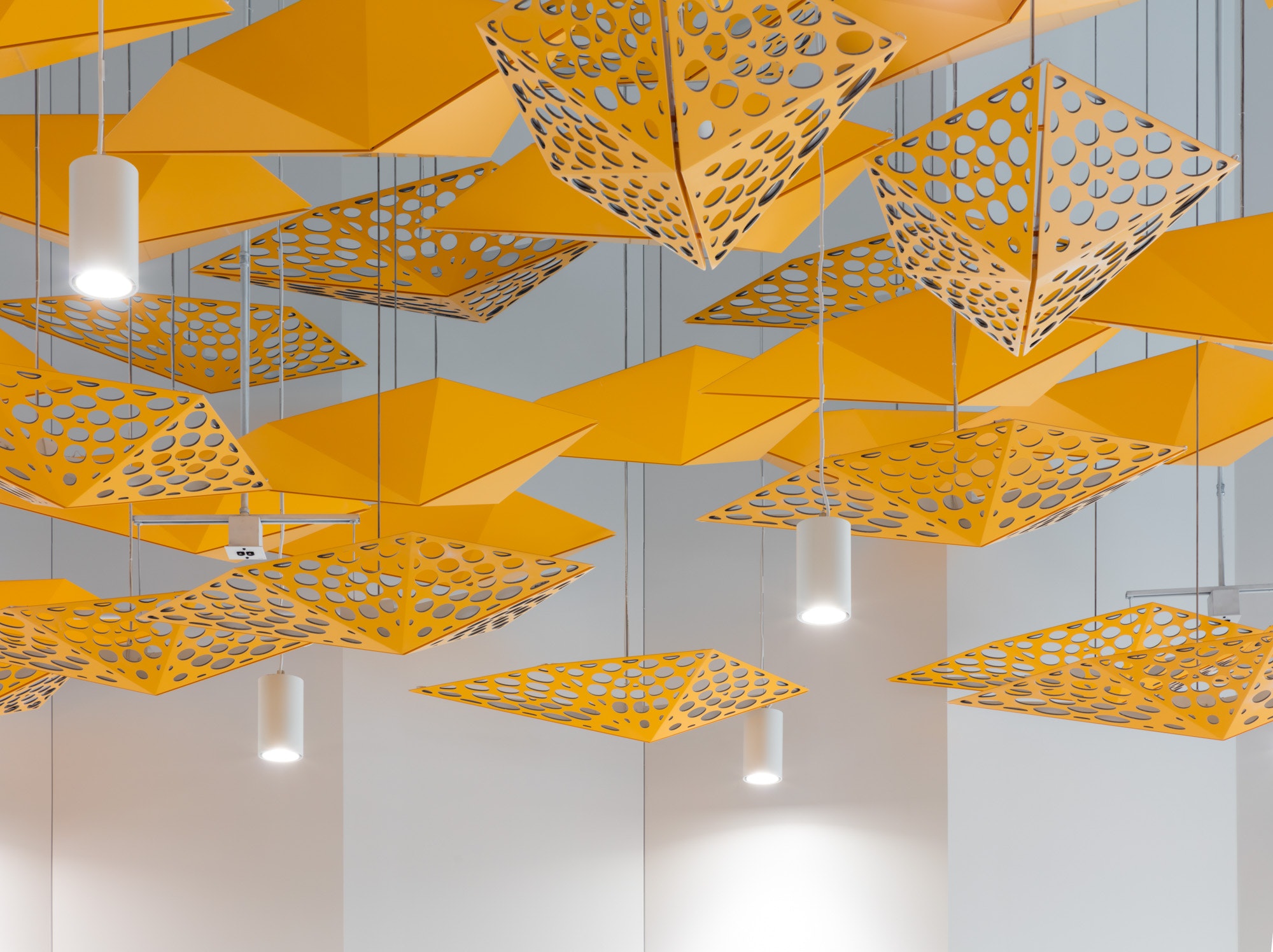 1905APSPS03-134-VOX-3020