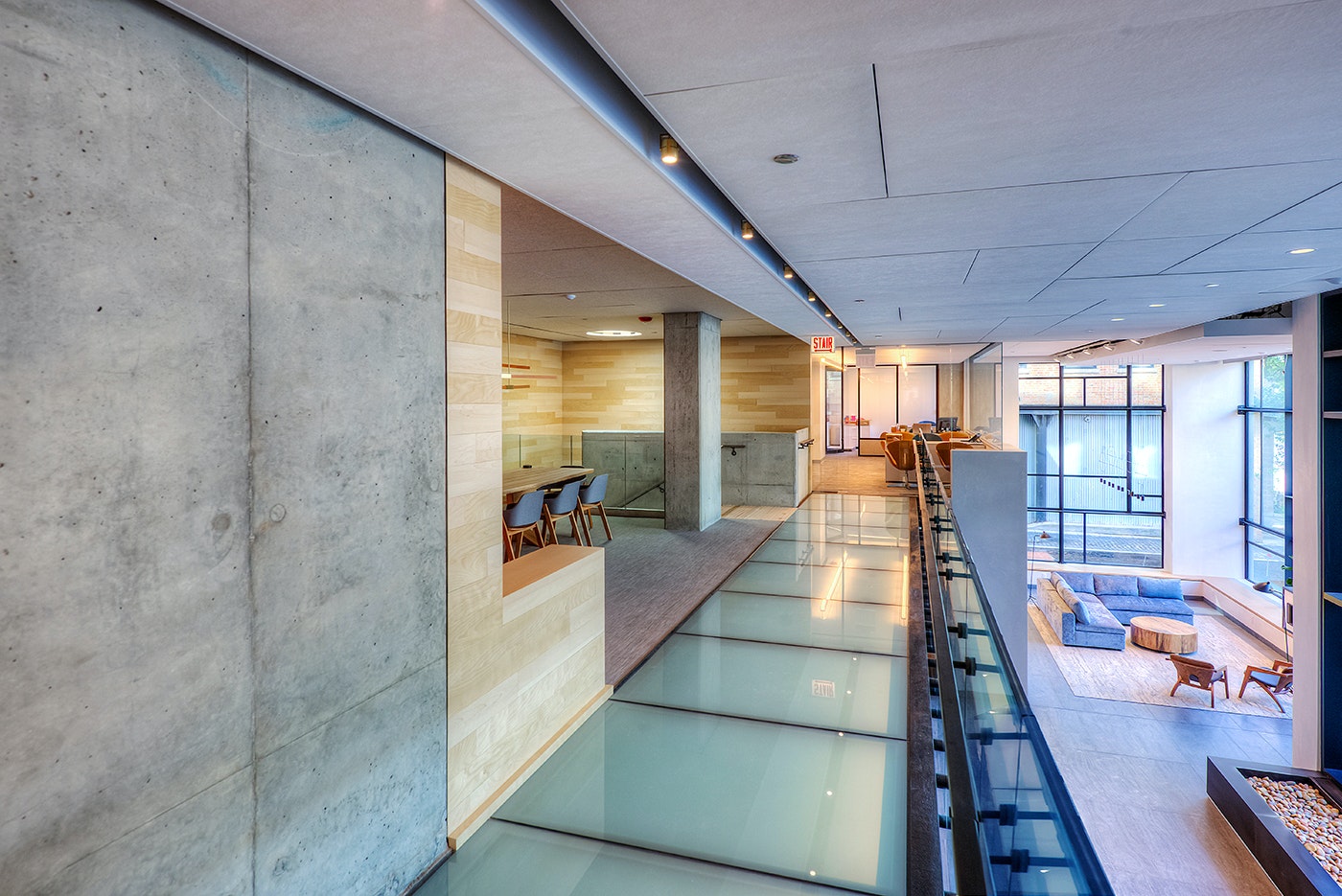 1656090666451 1811appia31a