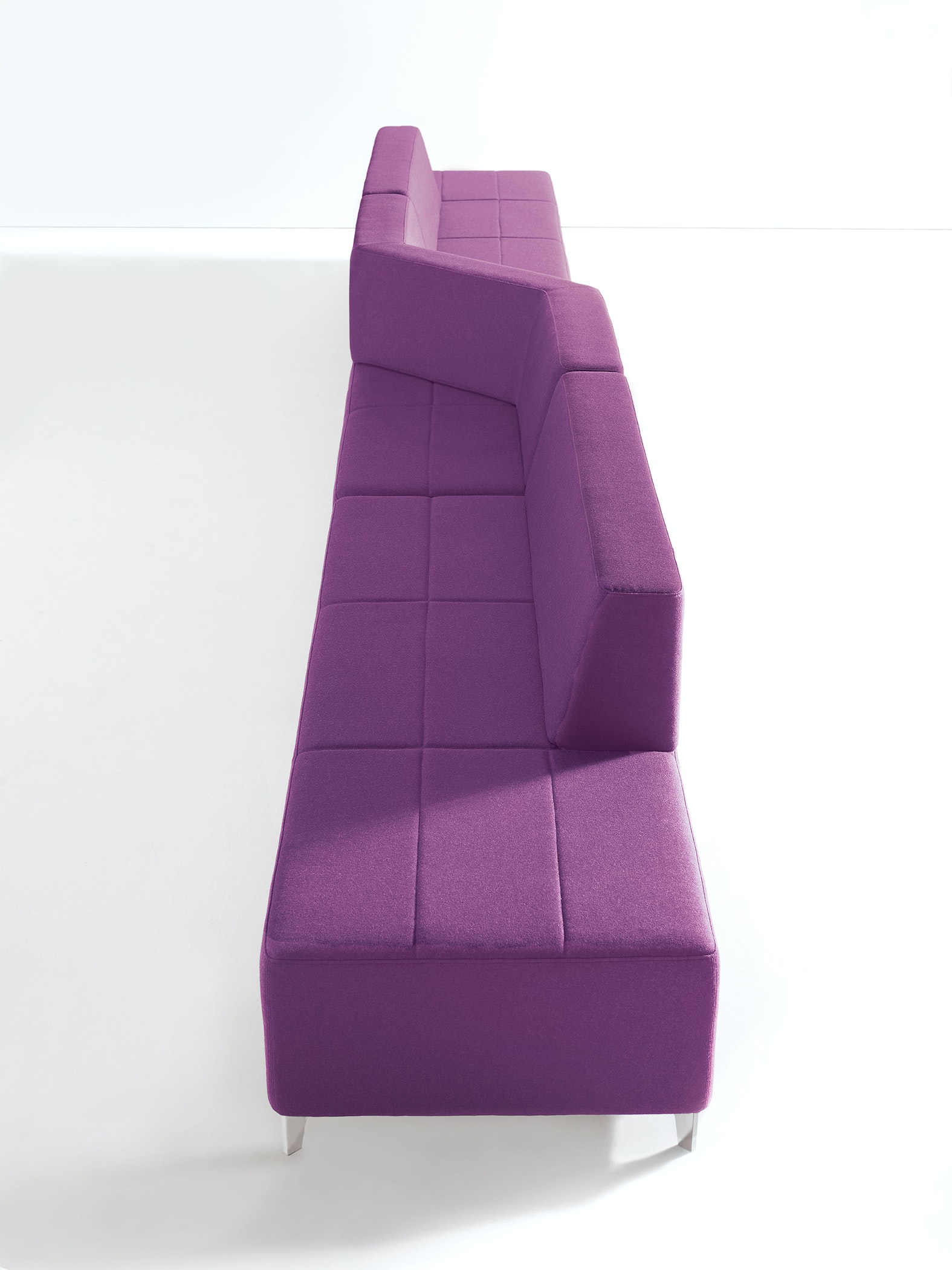 1656090723748 1805apmocmm04a