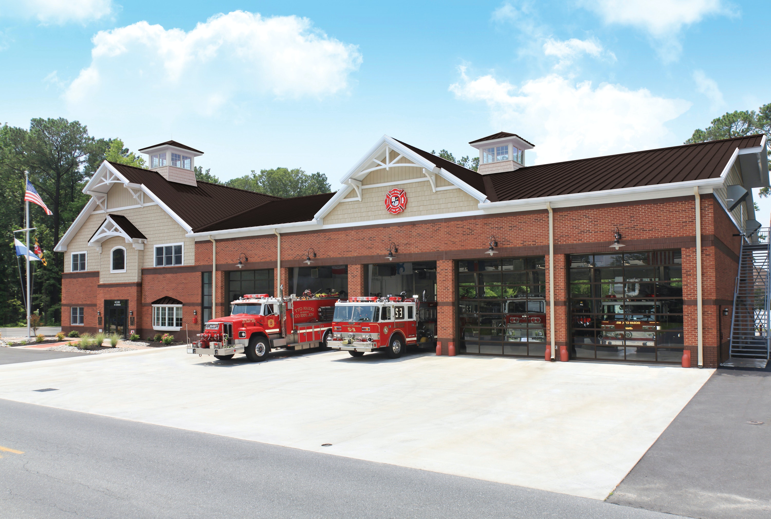 2205APNEWGR01-903-OC-Firehouse-Brown