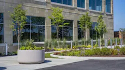 Kawneer Trifab VersaGlaze 451/451T Framing System Kawneer Trifab VersaGlaze 451/451T Framing System