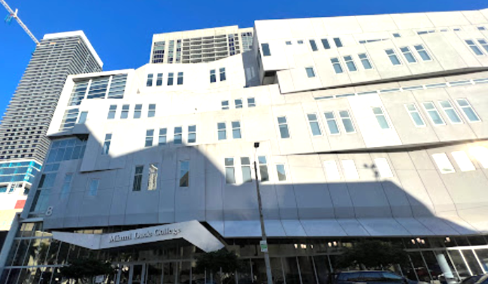 Miami Dade College 62014c19c8580