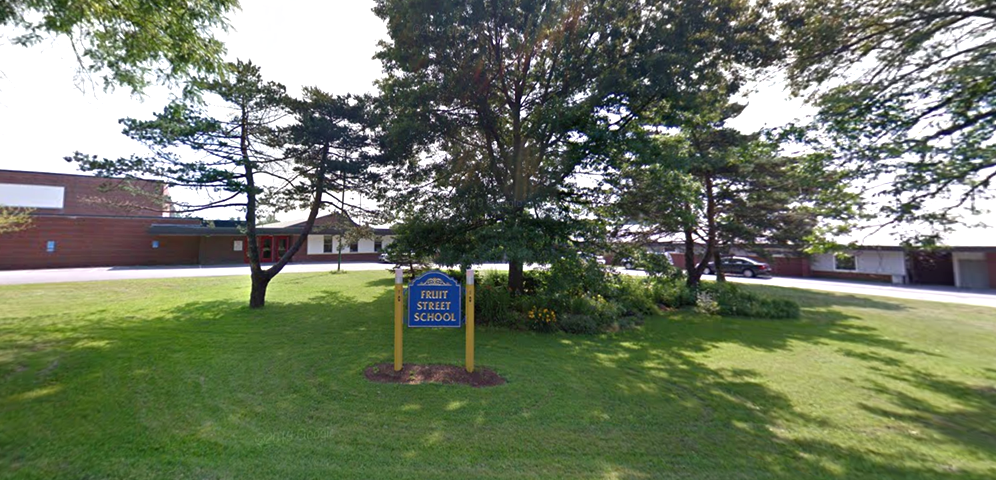 Fruit Street School 6387865f7dac5