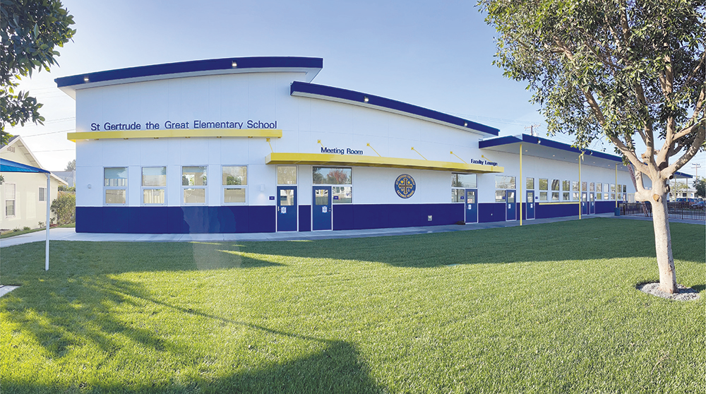 Gertrude Shb 644aac3aa99eb