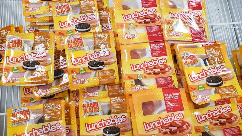 lunchables_dreamstime_xxl_238156364_edited