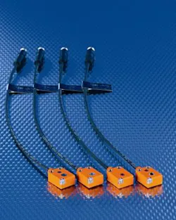 Aw 1995 1003ifm Pr Aw 1995 1003ifm Pr