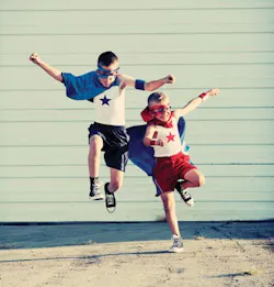 Aw 2412 0911 Closing Aw 2412 0911 Closing