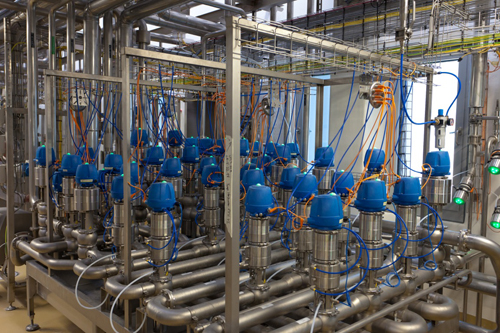 Nestl&eacute; chose to use standardized Ethernet to gain centralized access to plant floor information, contracting with Rockwell Automation and Endress+Hauser to install the network. Source: Rockwell Automation