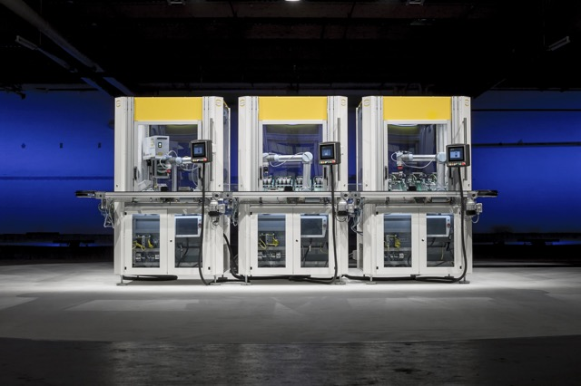 Connecting Industrie 4.0