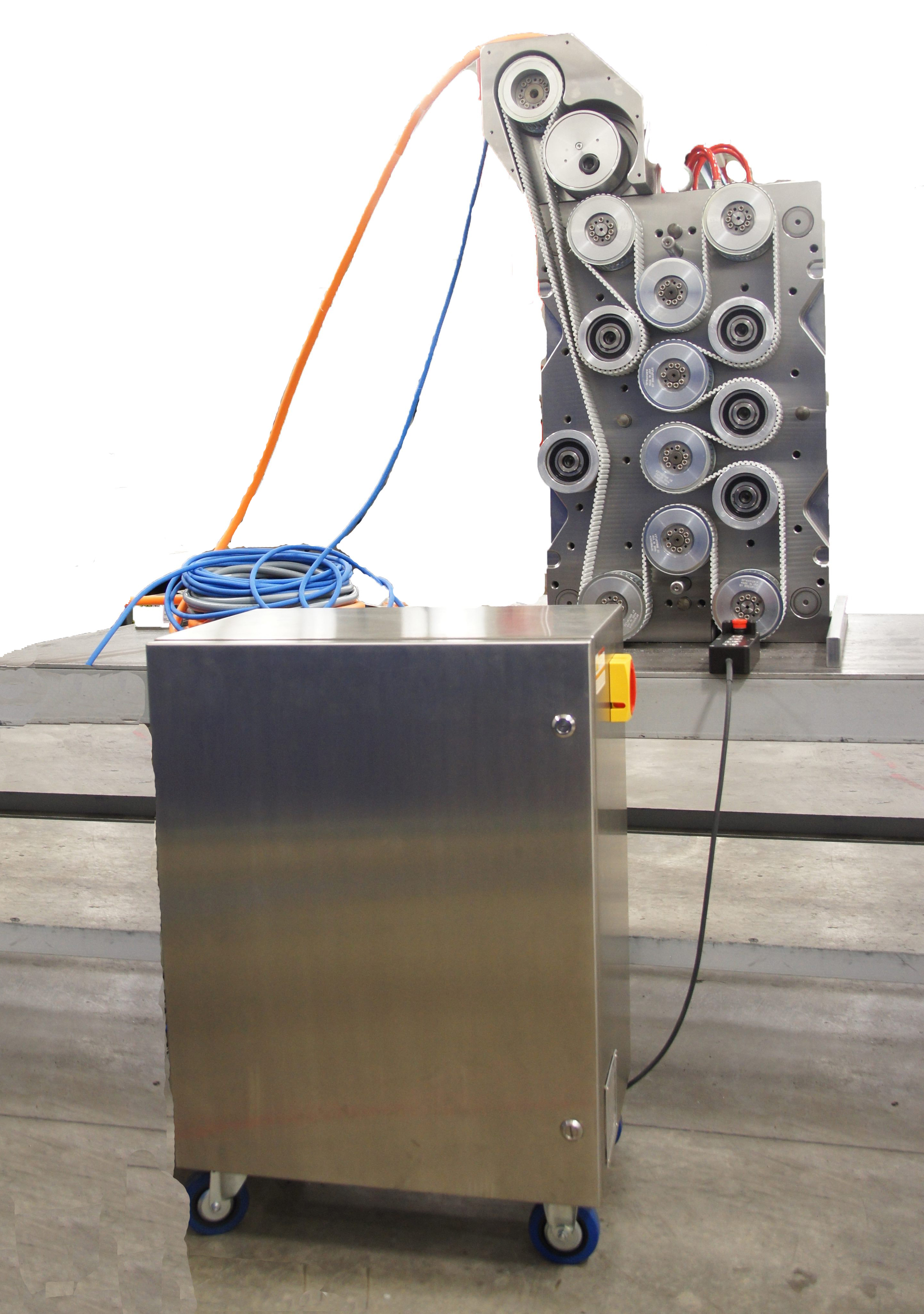 StackTeck servo-driven mold technology