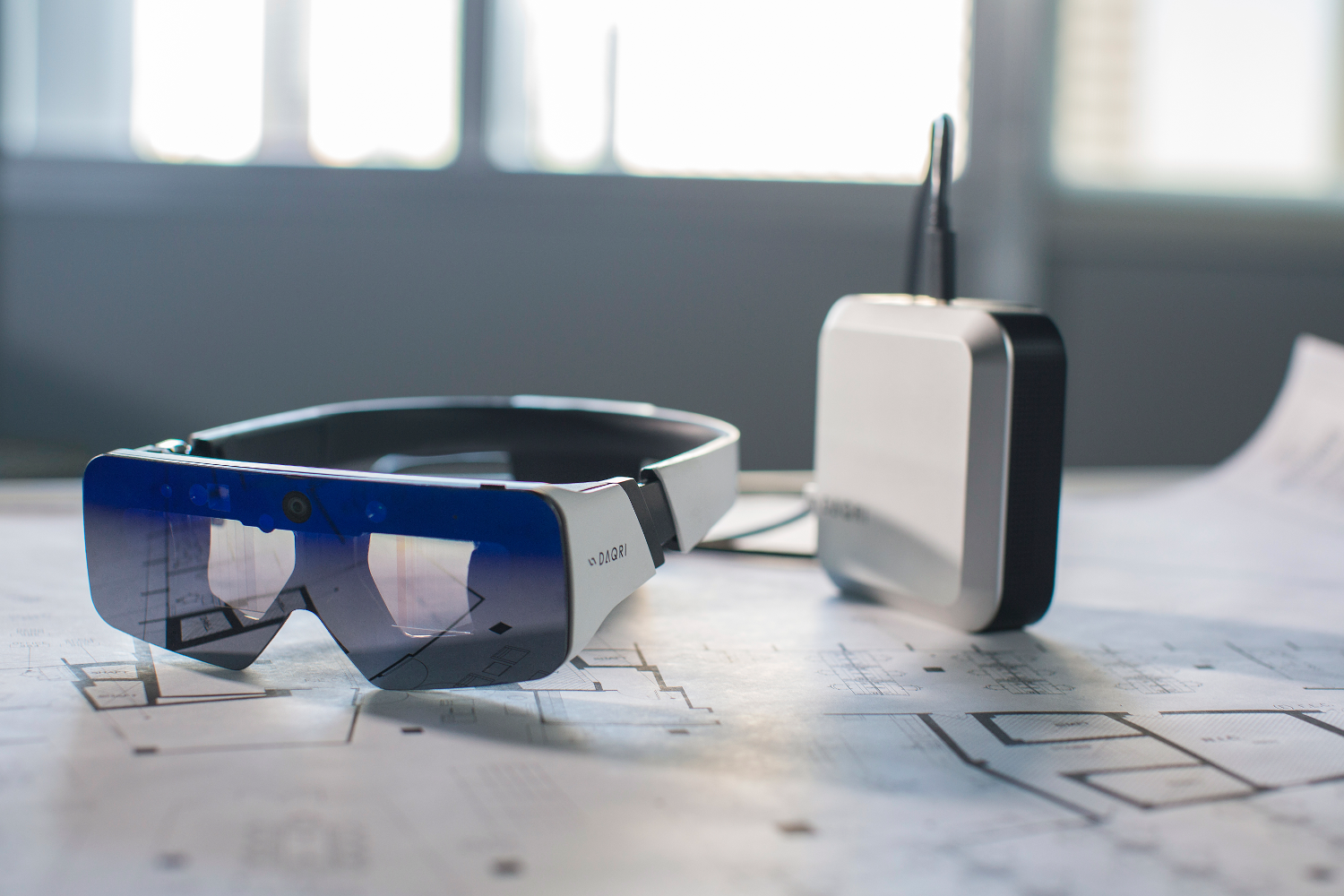 Aw 159802 1711np Daqri