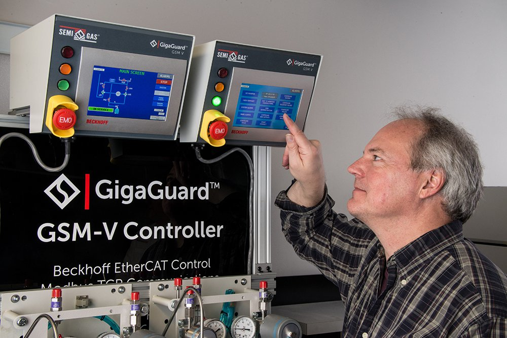 The new GSM-V from AES provides a sophisticated yet easy-to-use operator interface for controlling and monitoring delivery of ul