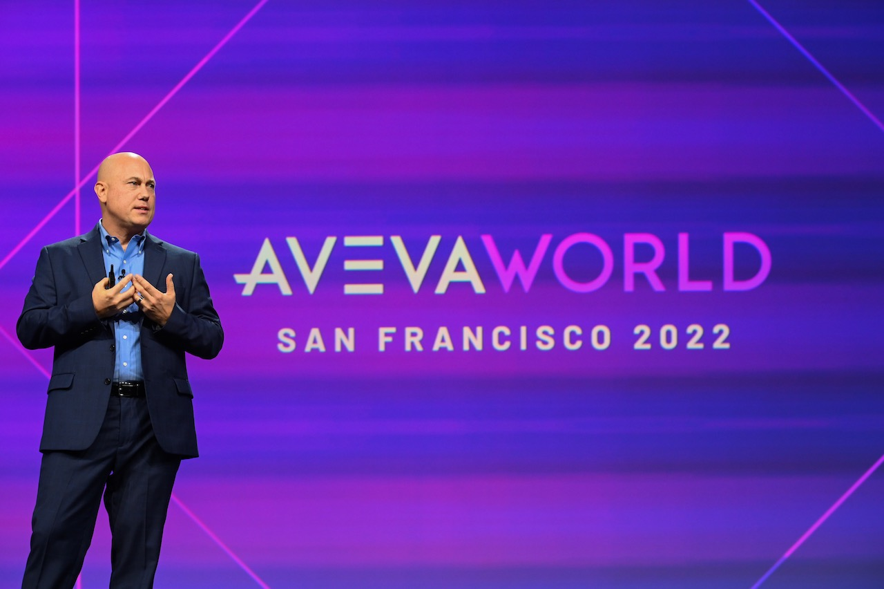 Aveva's Rob McGreevy explaining the company's technology vision at Aveva World San Francisco 2022.