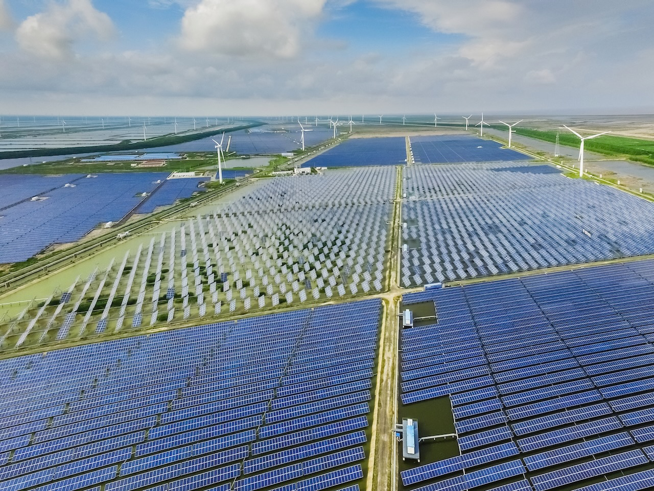 Dreamstime L 60651339