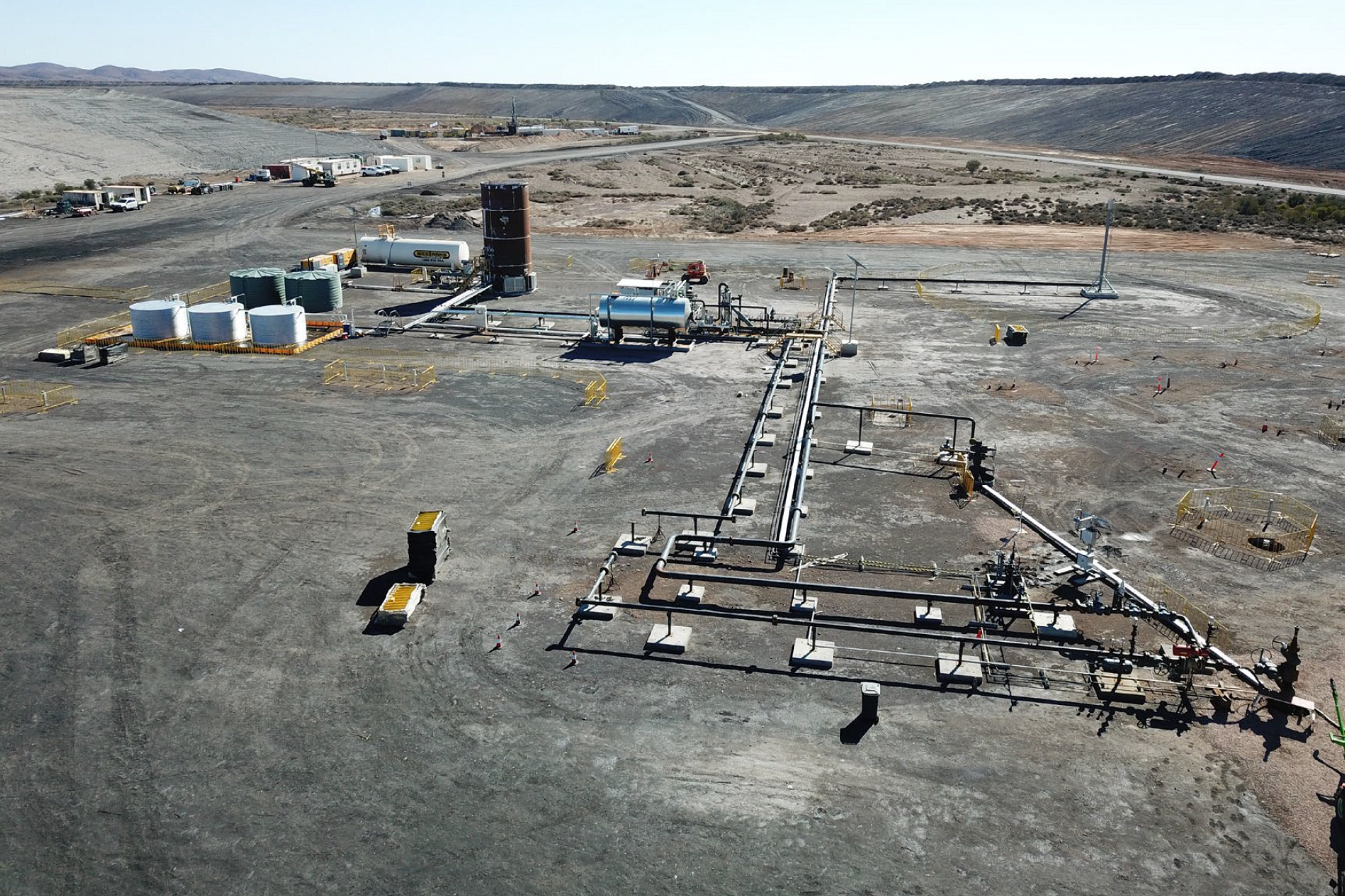 Overview of Australian pilot plant producing synthetic gas from coal.