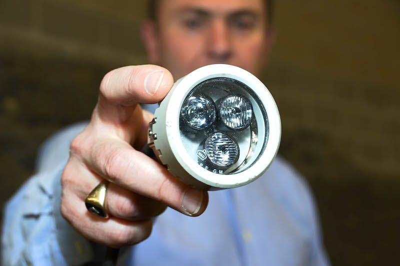 66fb0ee2369555f865420aa6 Led 0