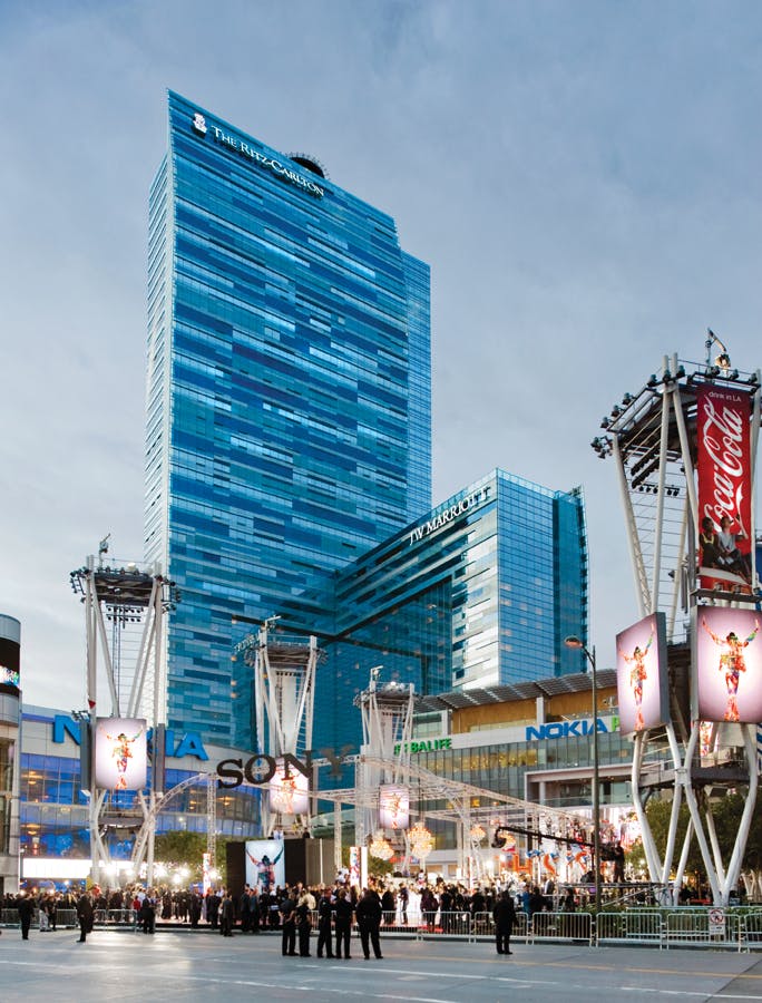 66fb110b46a023941f13c212 Hipla Lalive Plaza 001 091027