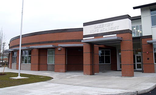 66fb11f546a02341b613c3aa Img01