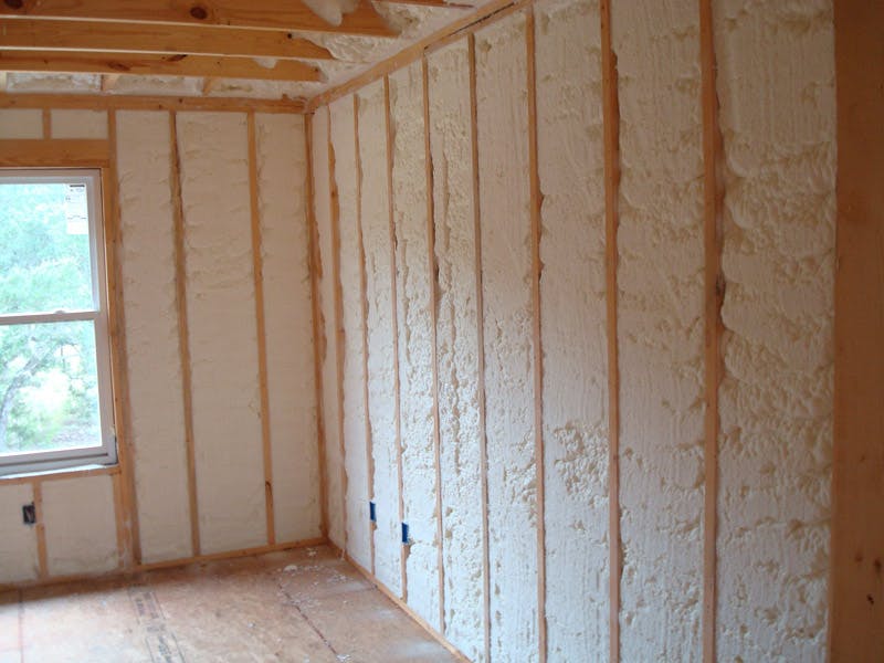 With proper installation, all insulation materials perform equally well