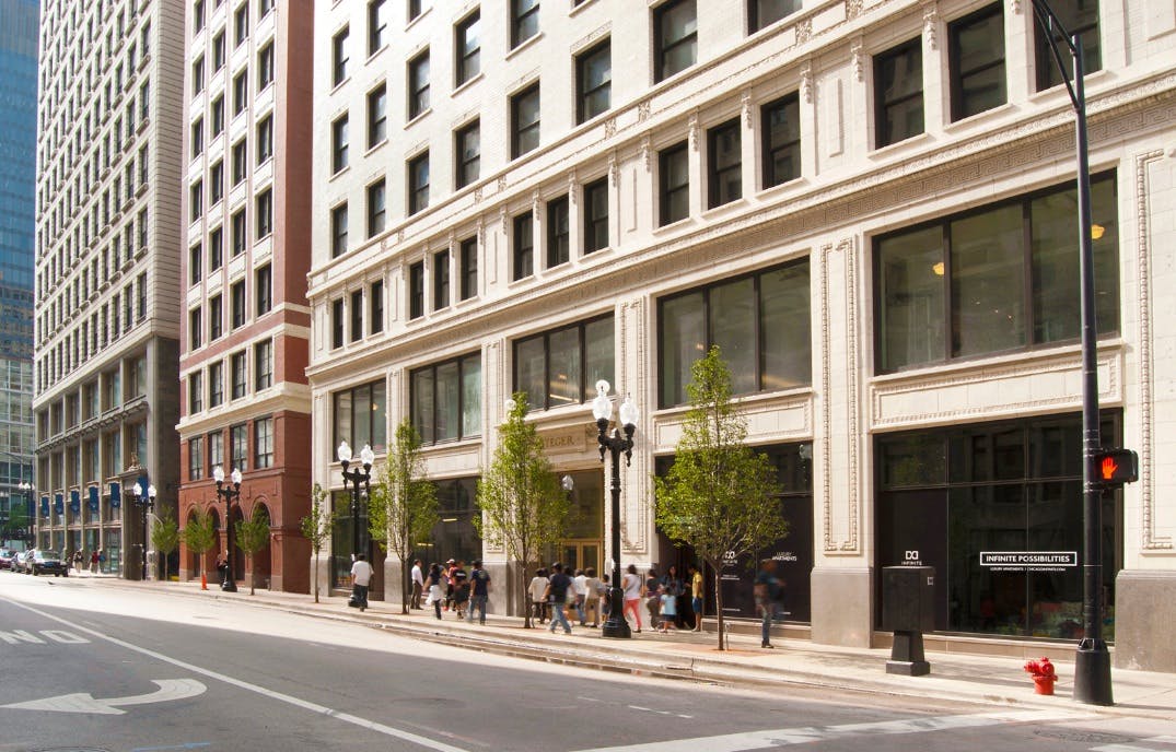 Infinite Chicago redevelopment bridges past to present