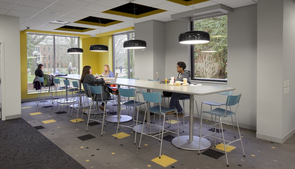 66fb126846a023d32913c483 Vandyrand120copy