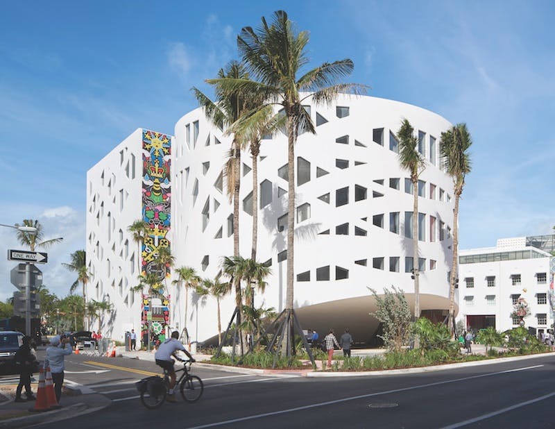 66fb129a369555f1bd420fb1 03 Faena20forum Bruce20damonte20copy