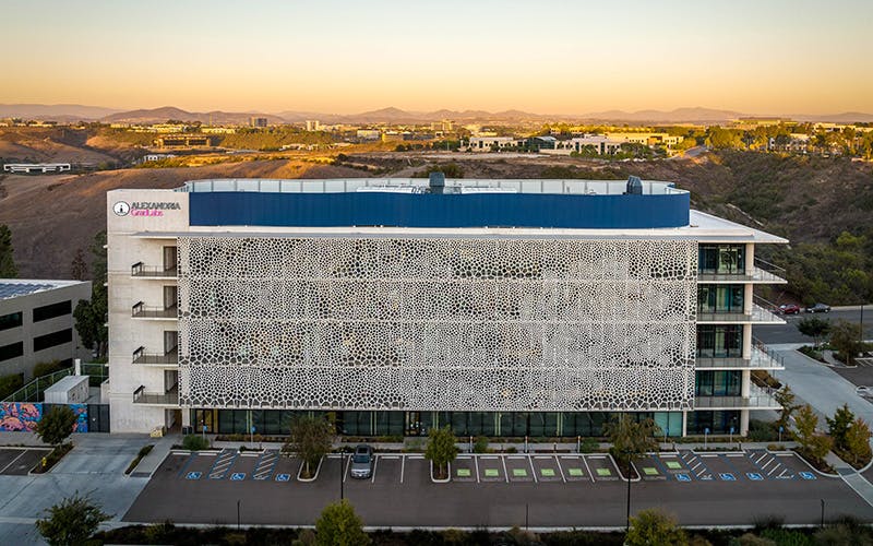 66fb13c81bbf3c0df75424e4 Alexandria20gradlabs20building20with20perforated20