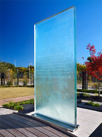 66fb1661783cc9d2add8001b Thinkglassveteransmemorial1web