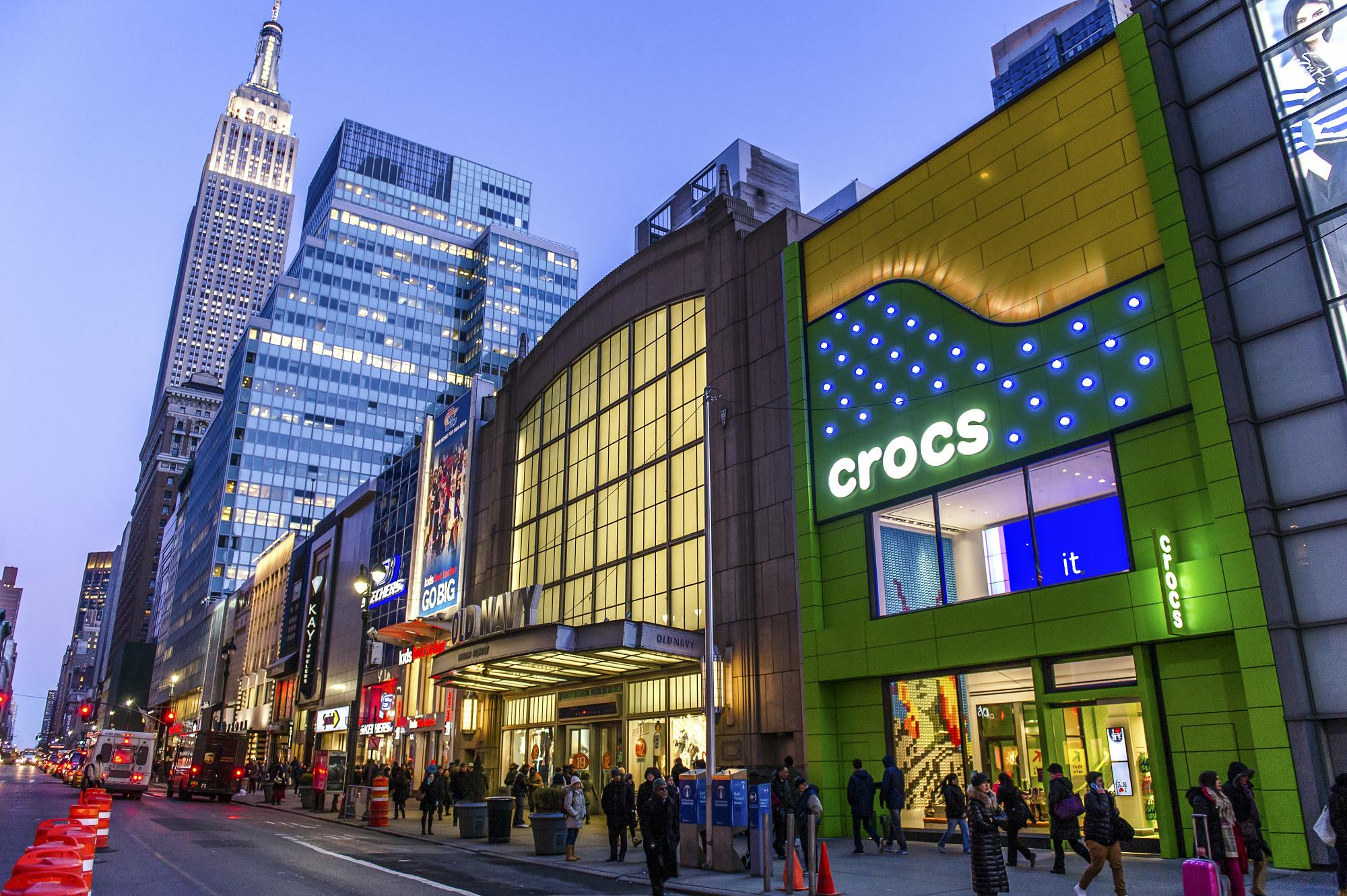 66fb176e36955510a3421713 Crocs1