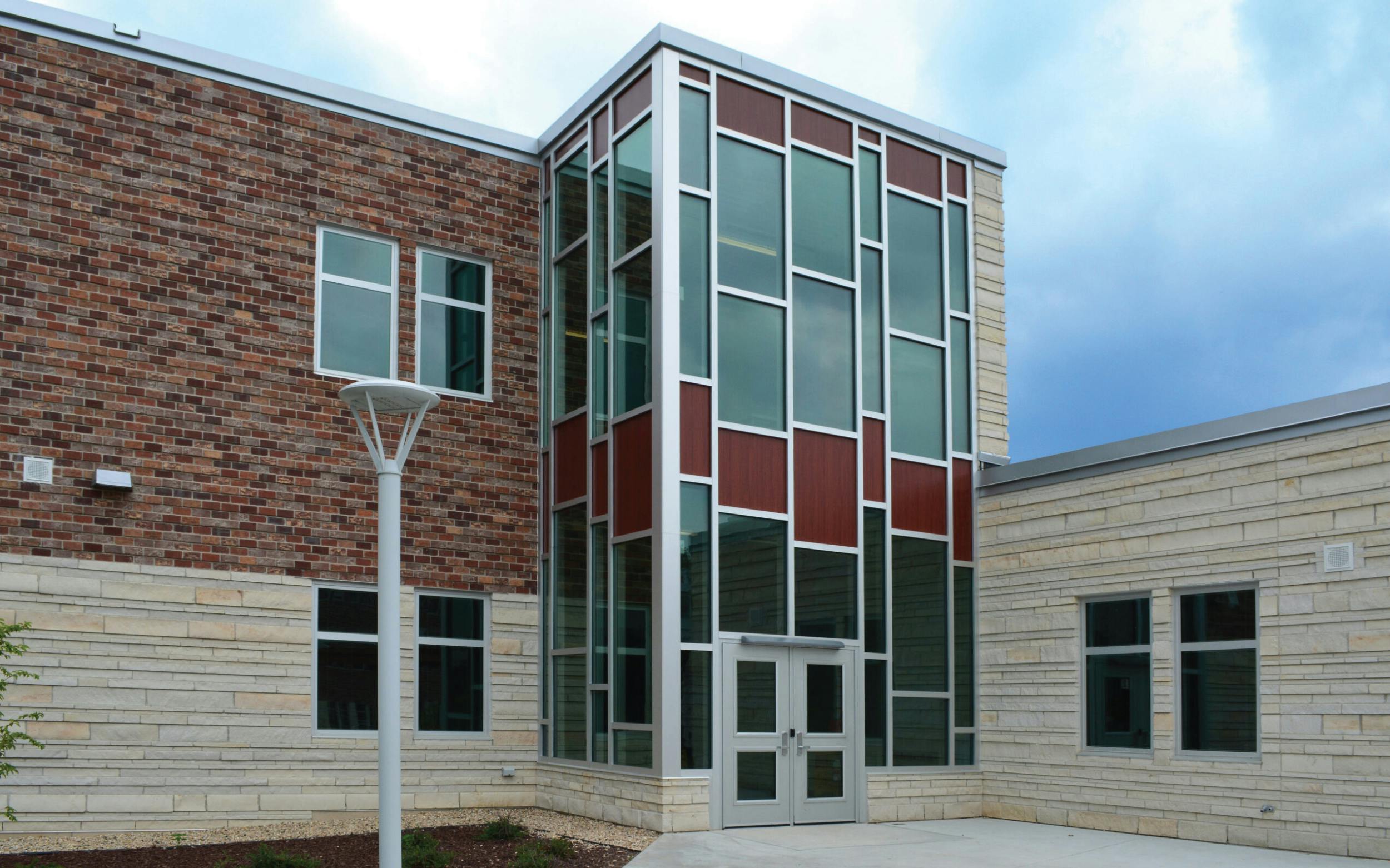 66fb179f816f267129c3a36a Kromreymiddleschool201