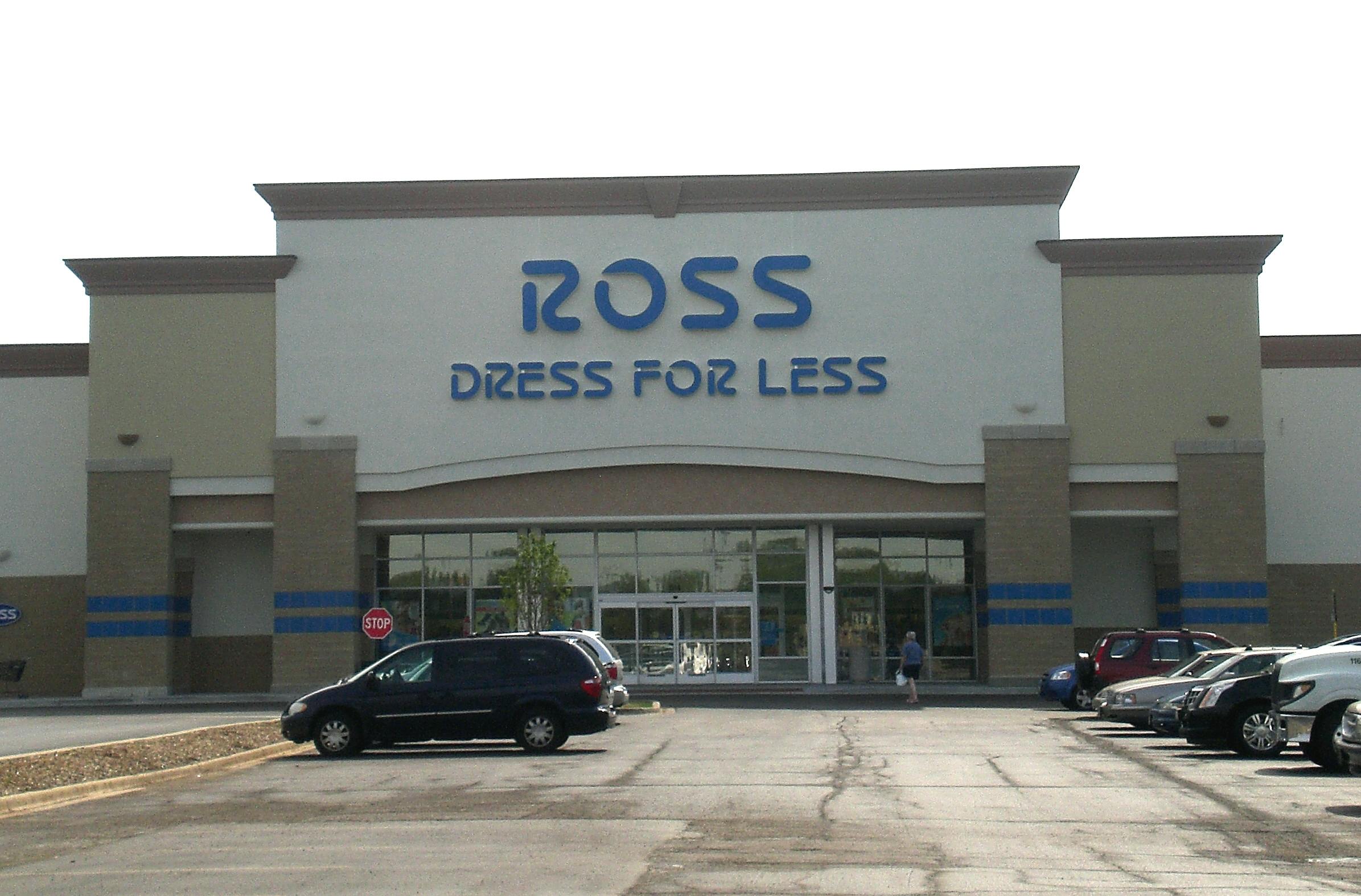 One Of The Mid Sized Box Stores Aggressively Expanding In Urban Chicago Is California Based Ross Dress For Less