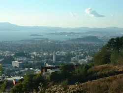 View of Berkeley and Bay from Claremont Canyon. Photo: Urban via Wikimedia Commons View of Berkeley and Bay from Claremont Canyon. Photo: Urban via Wikimedia Commons
