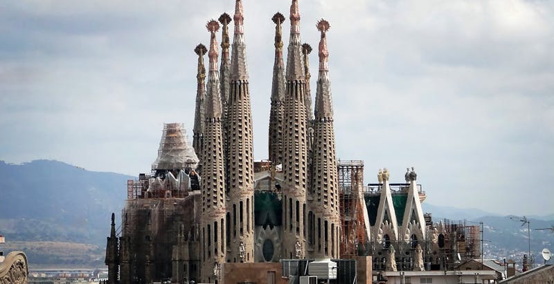 66fb1efe1bbf3c8123543586 Sagrada Familia 01