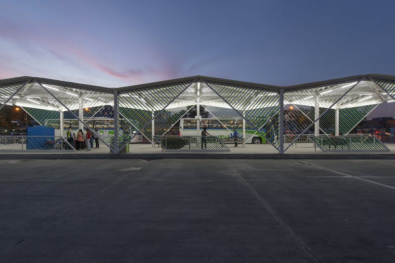 66fb1f5e2ac3a53e50199ab6 Callaghan 2016041320160413 Cal8645