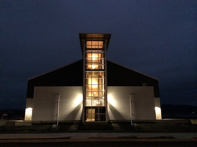 66fb20311bbf3c31ce543854 Signal Chmc Exterior Night