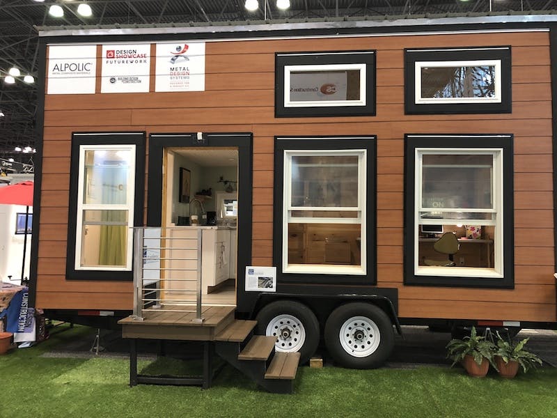 66fb2095816f266994c3b16d Alpoliccsatinyhouse2