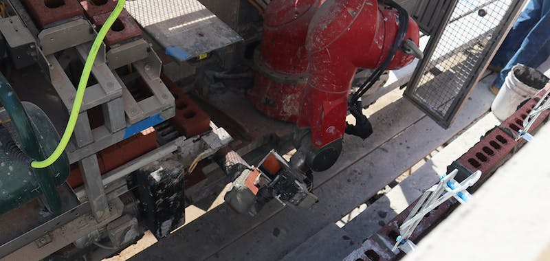 66fb20a0816f2650e7c3b191 2018 Sam100